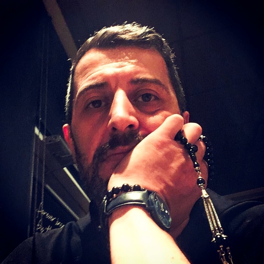 Meet your Posher, Ahmet